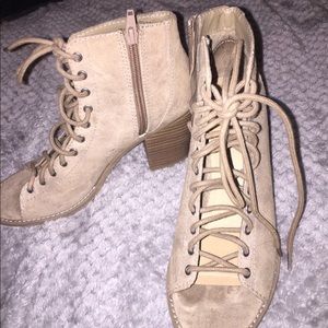 Tan size 8 heels